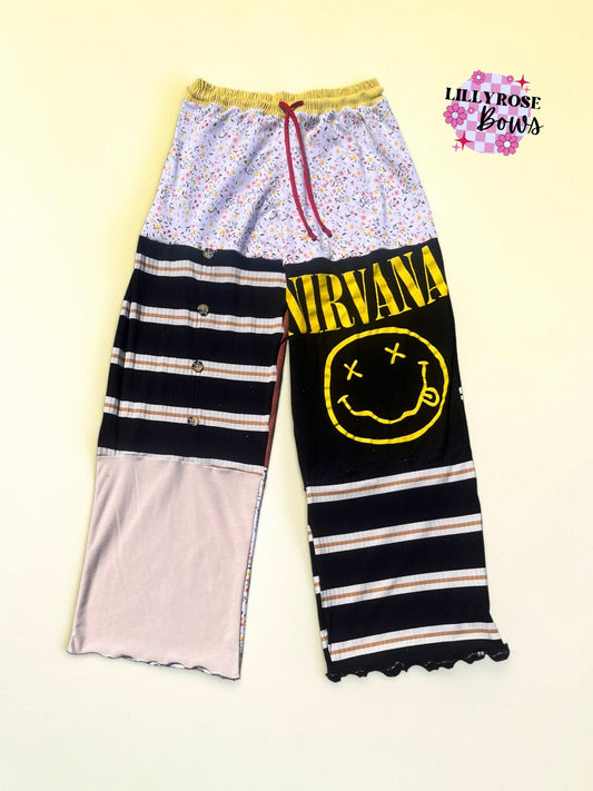 Medium woman’s pants nirvana